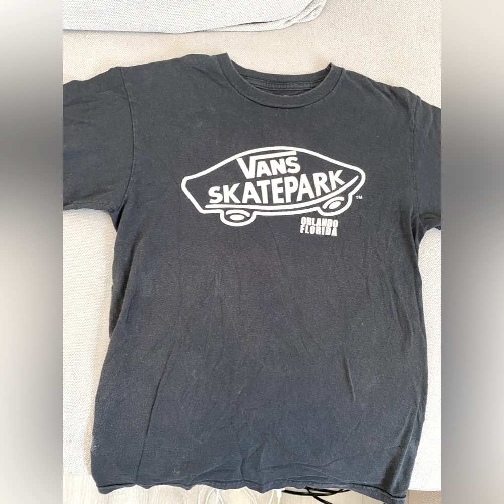 RARE DISCONTINUED VANS SKATEPARK ORLANDO FL T SHIRT